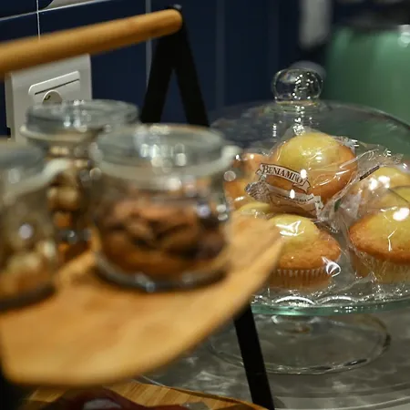 ゲストハウス La Maison 3*