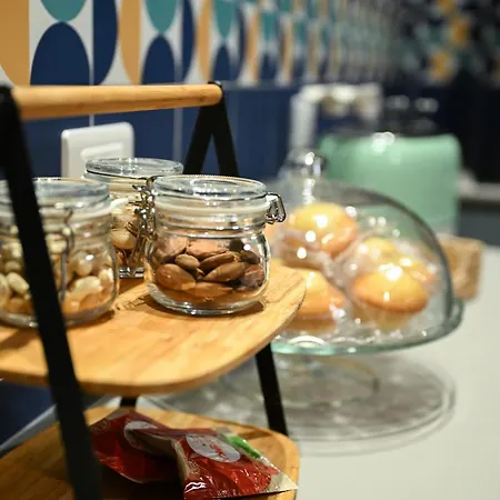 ゲストハウス La Maison