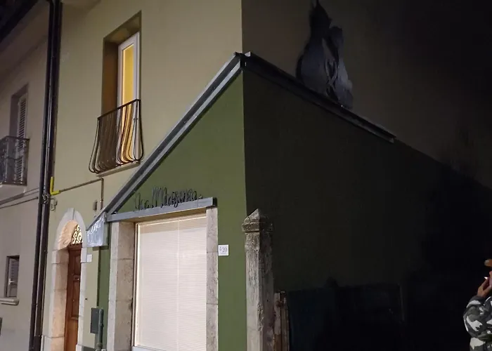 Πανσιόν La Maison Polla